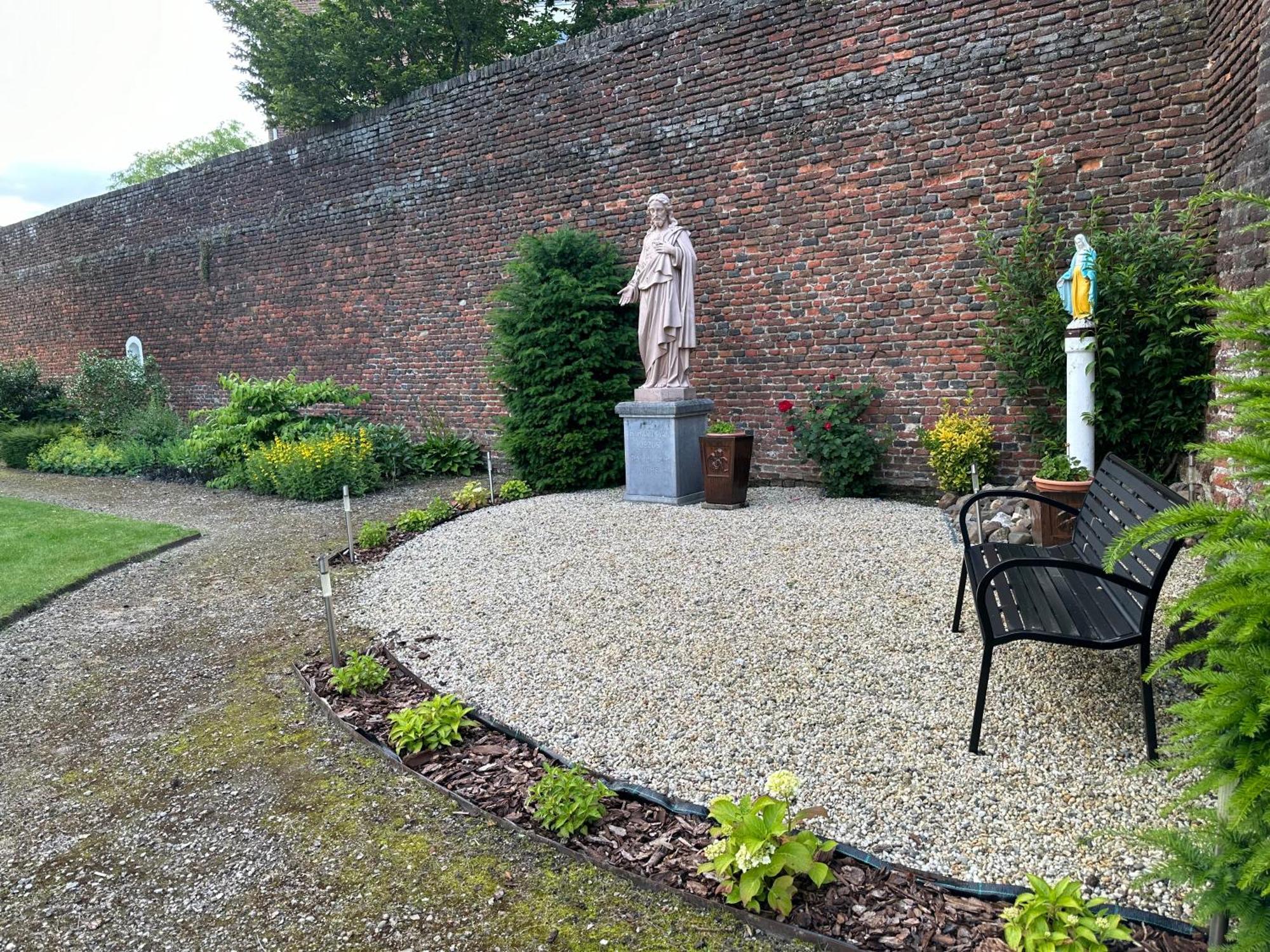 B&B Maria Hart Weert Εξωτερικό φωτογραφία