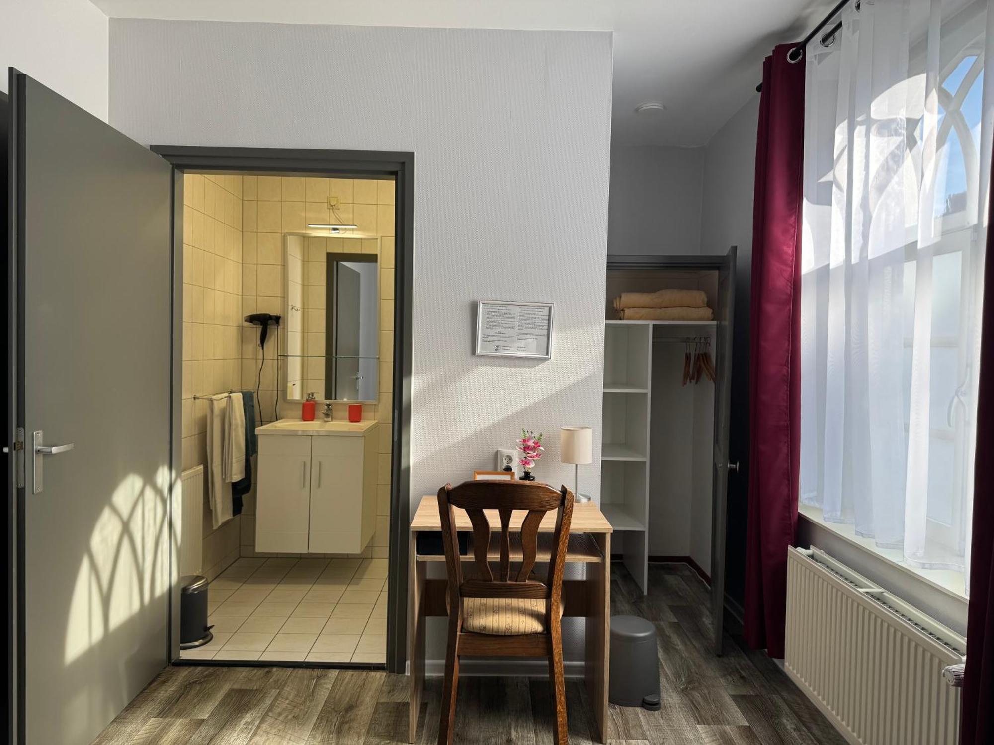 B&B Maria Hart Weert Εξωτερικό φωτογραφία
