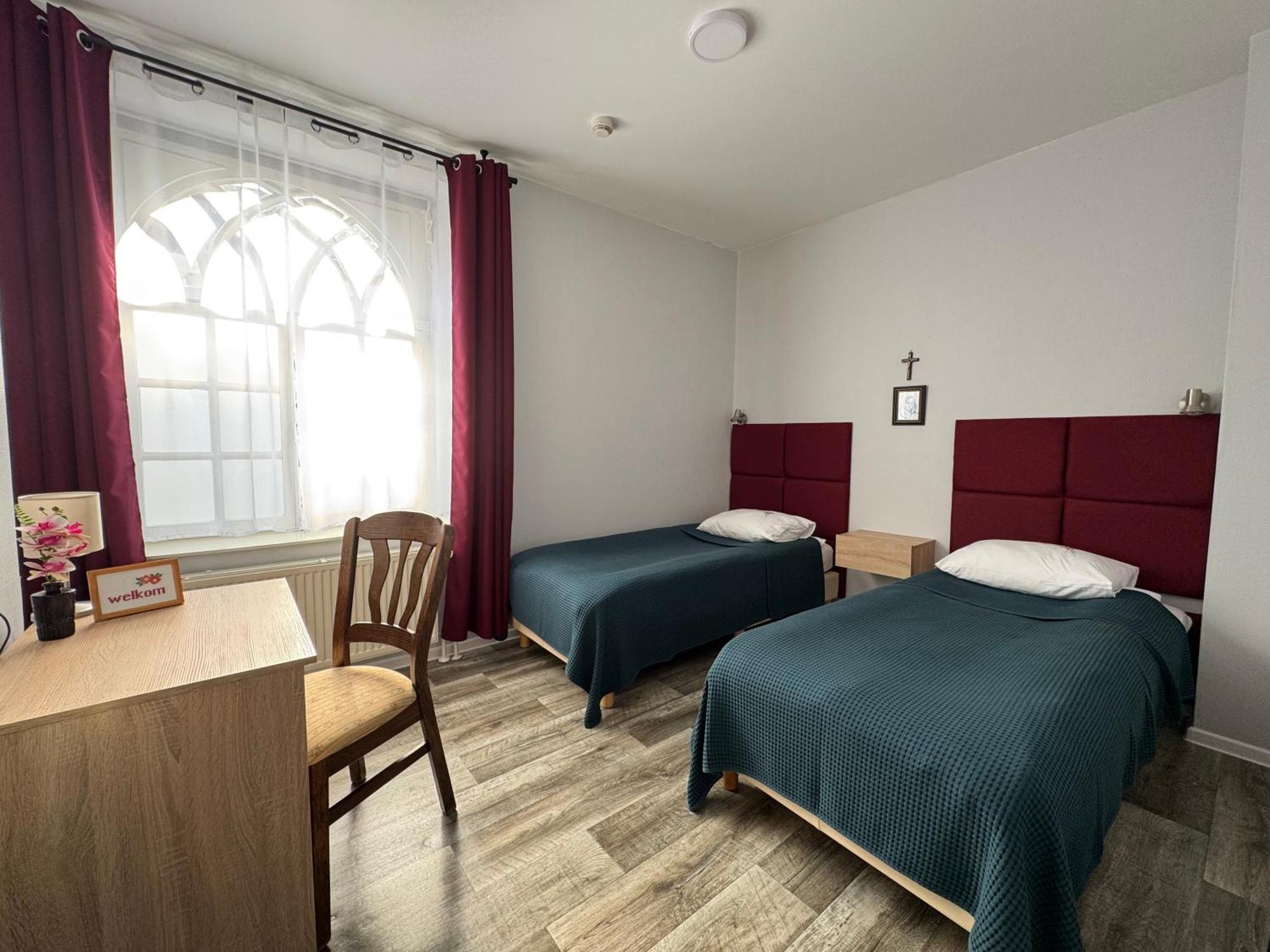 B&B Maria Hart Weert Εξωτερικό φωτογραφία